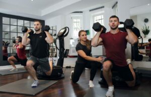 Bewegung ist Therapie – Wie BeneContura in Bonn Physiotherapie, Training und moderne Methoden vereint